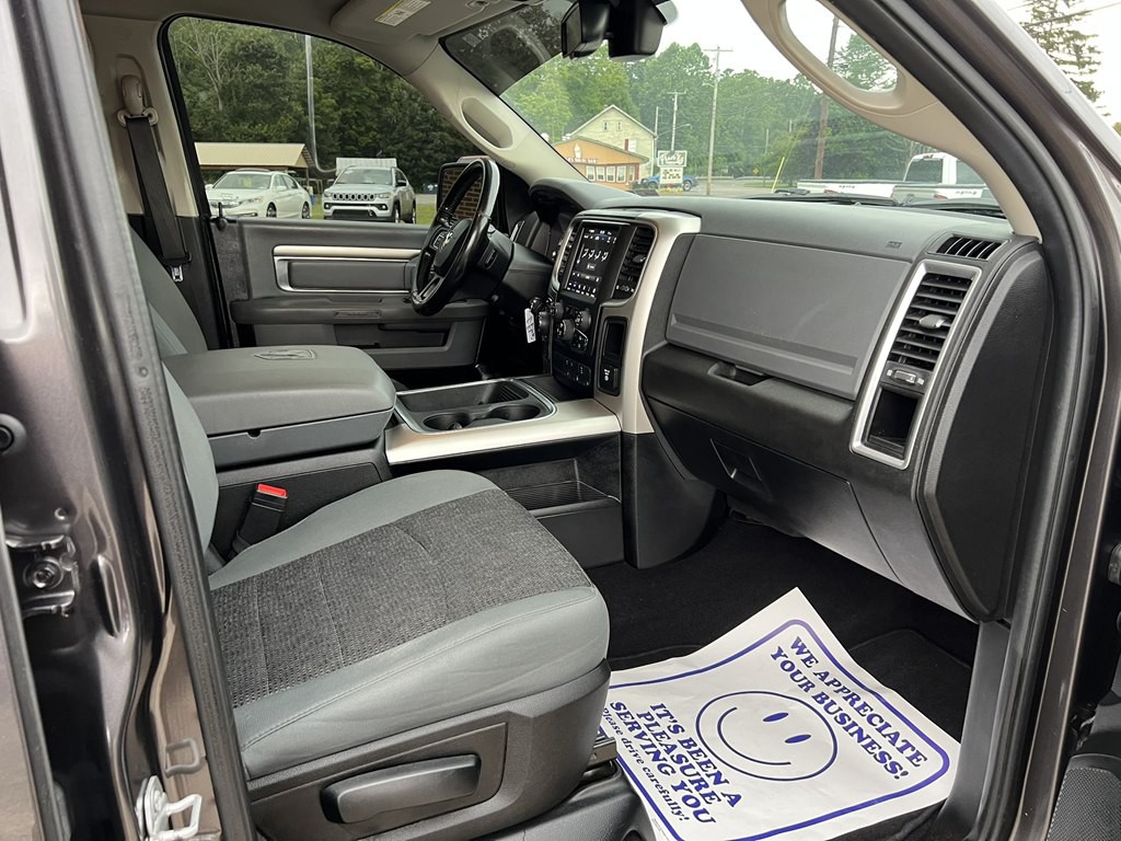 2020 RAM 1500 Image 16