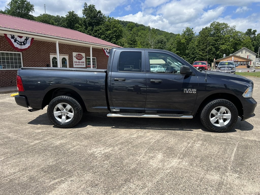 2016 RAM 1500 Image 1