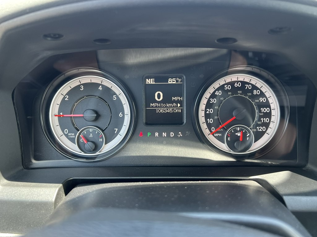 2016 RAM 1500 Image 3
