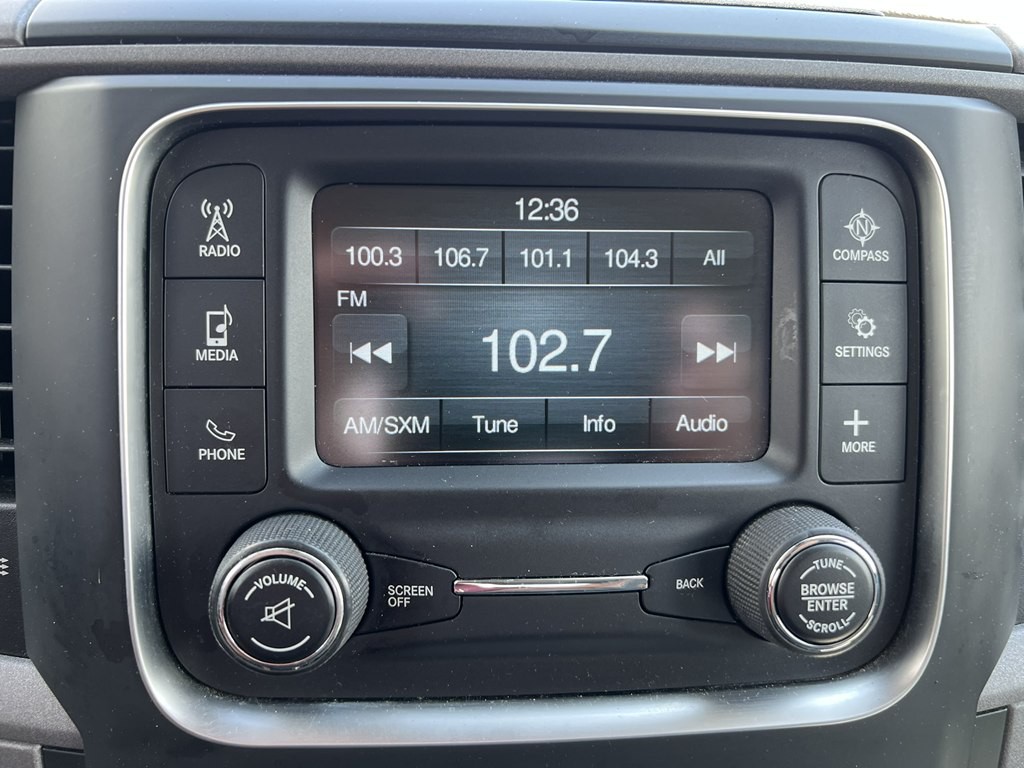 2016 RAM 1500 Image 7