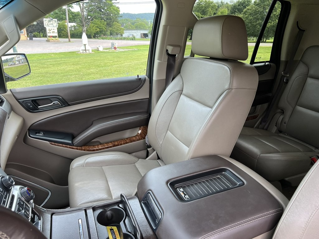 2017 Chevrolet Tahoe Image 11
