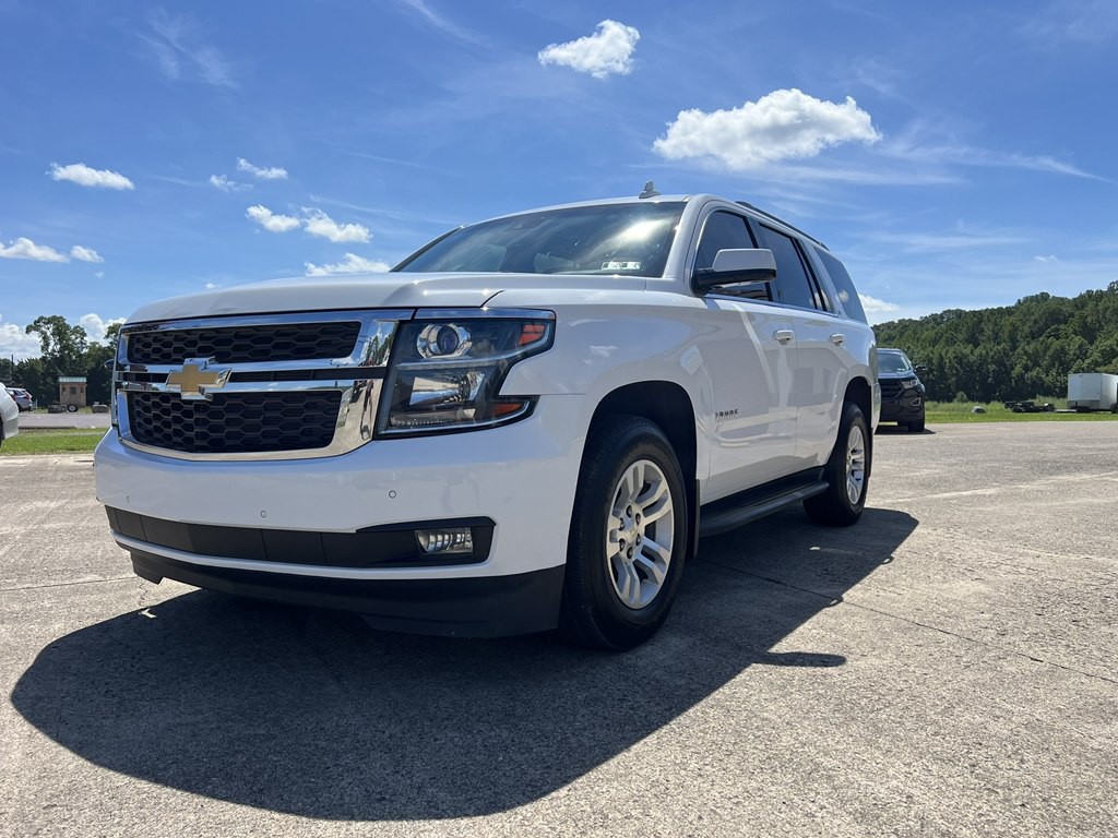 2016 Chevrolet Tahoe Image 2