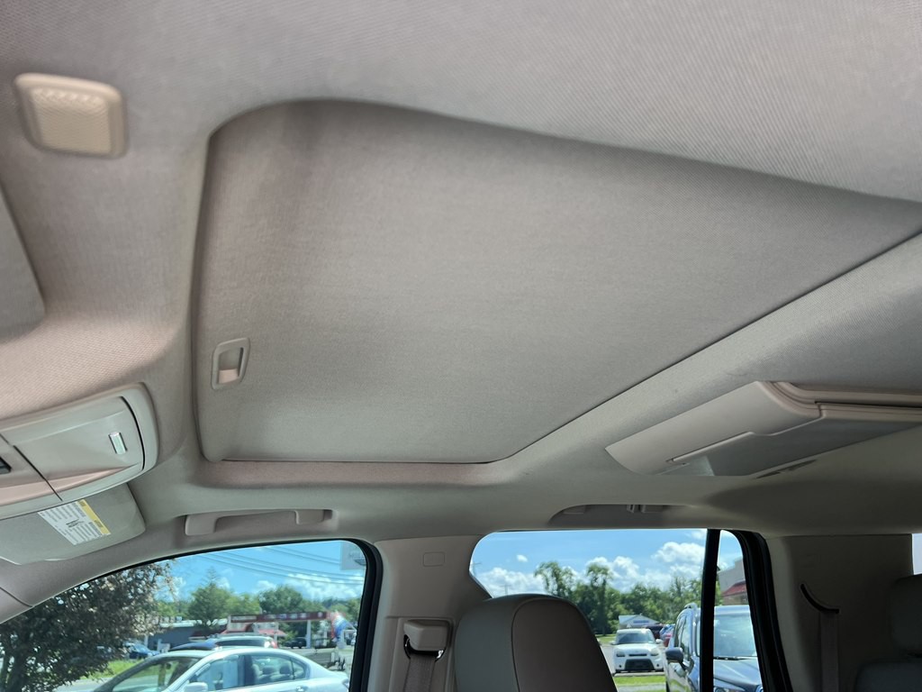 2016 Chevrolet Tahoe Image 10