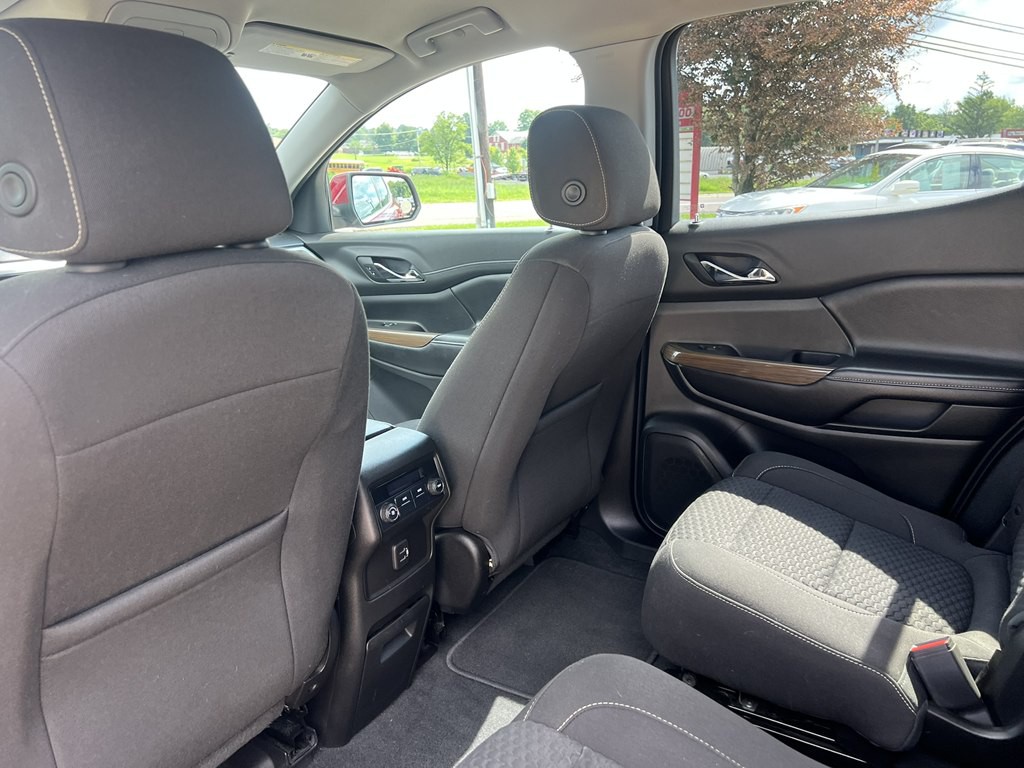 2019 GMC Acadia Image 12