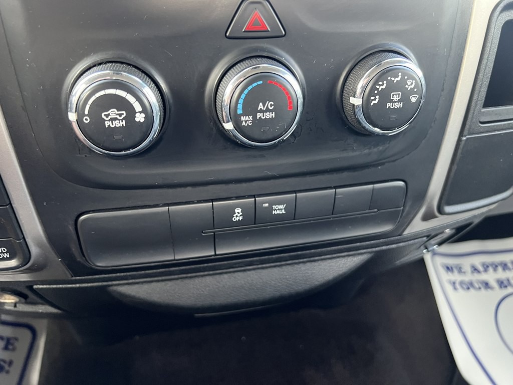 2016 RAM 1500 Image 8