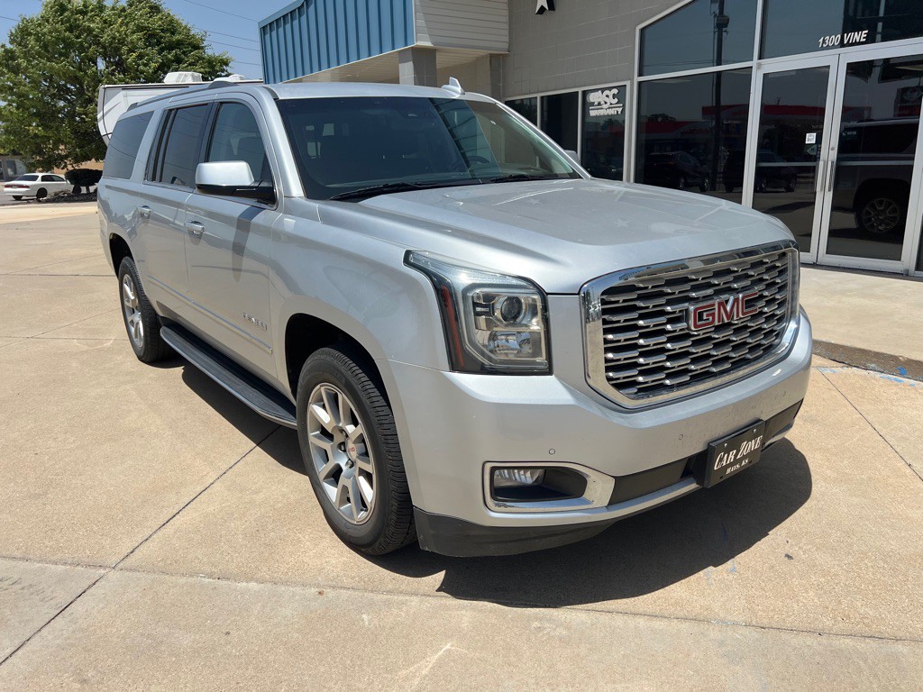 2020 GMC Yukon Image 2