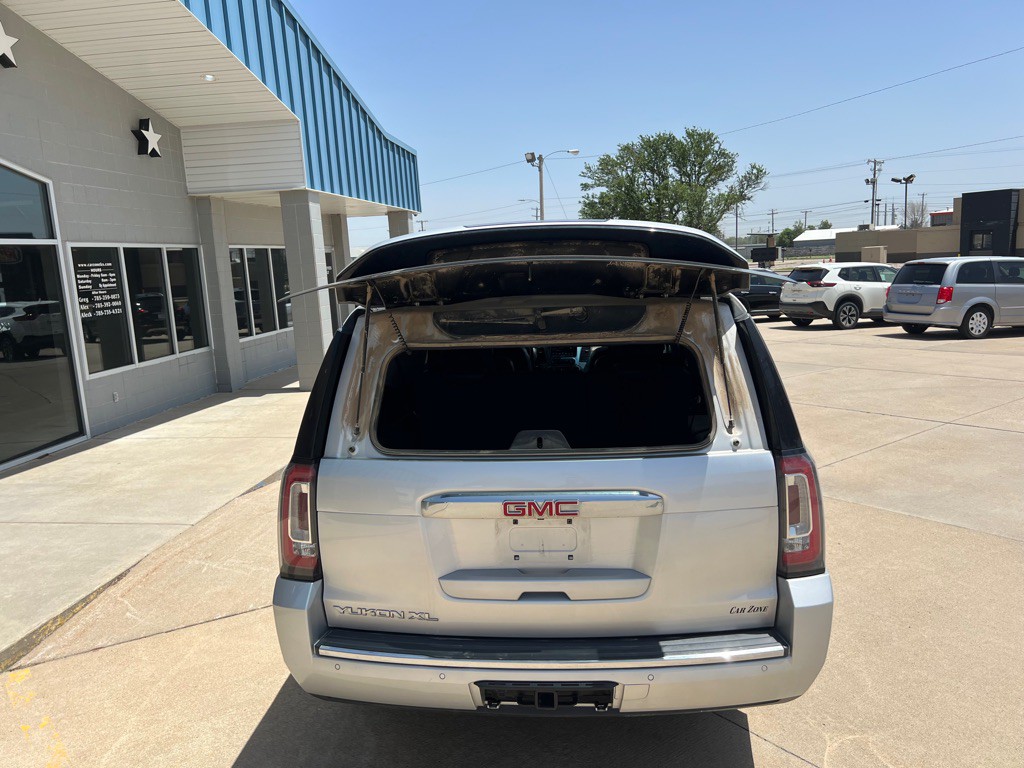 2020 GMC Yukon Image 23