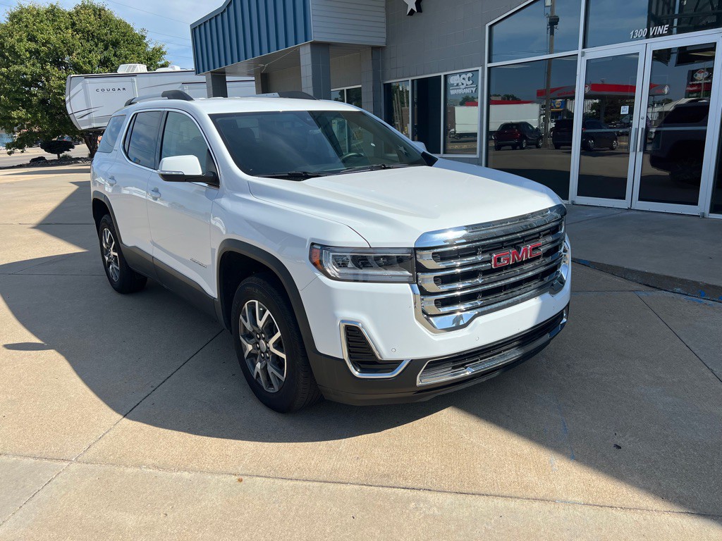 2023 GMC Acadia Image 3