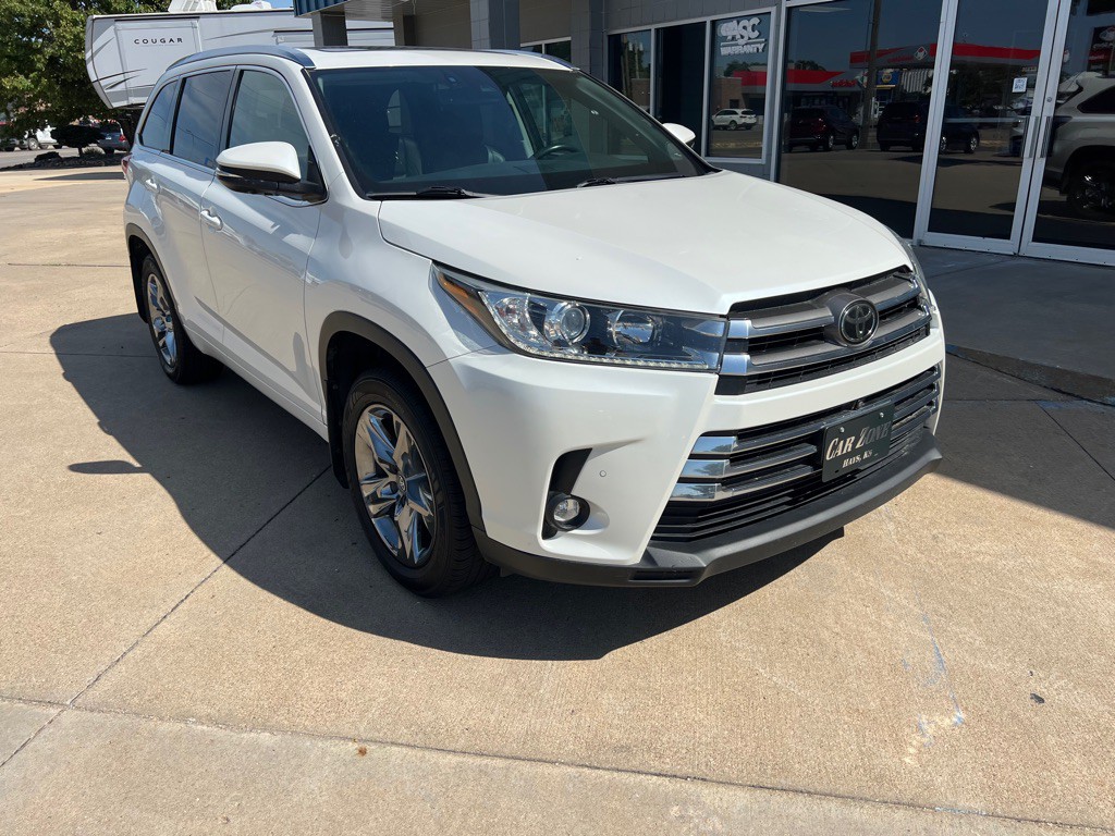 2019 Toyota Highlander Image 2