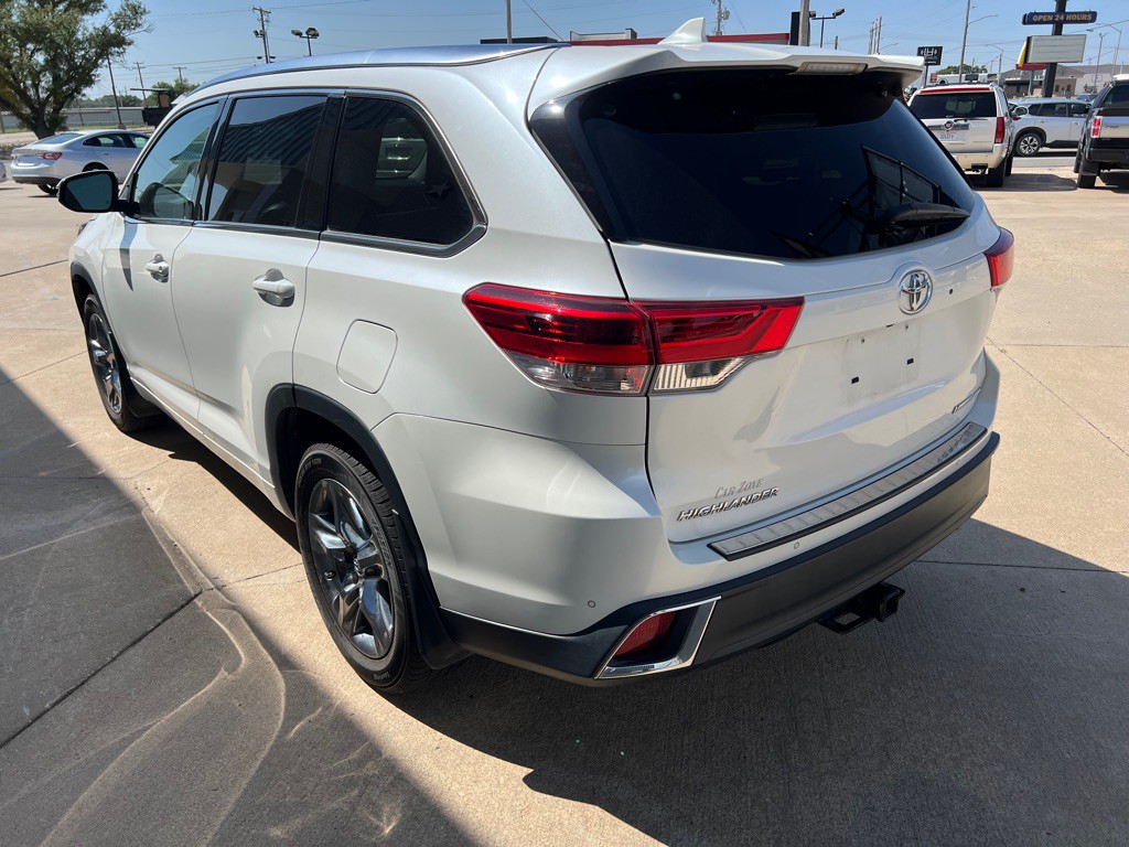 2019 Toyota Highlander Image 5
