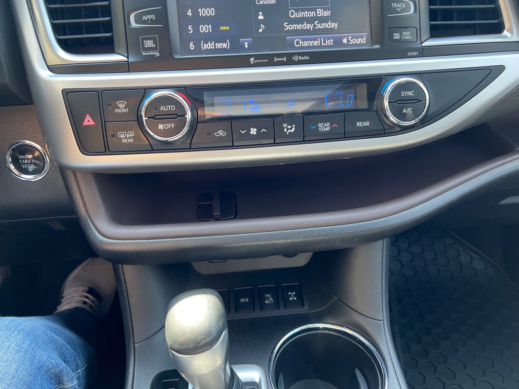 2019 Toyota Highlander Image 28