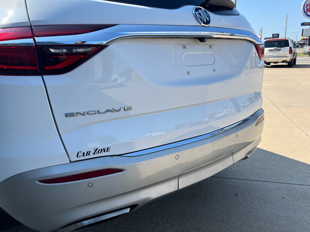 2021 Buick Enclave Image 7