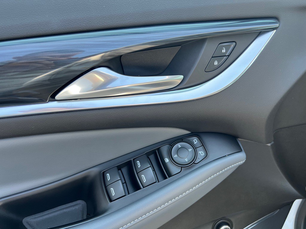 2021 Buick Enclave Image 12