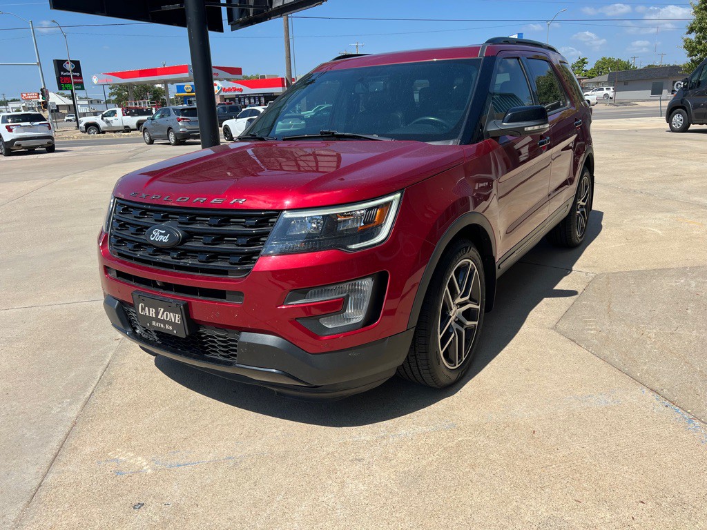2017 Ford Explorer Image 3
