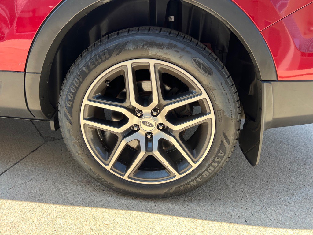 2017 Ford Explorer Image 10
