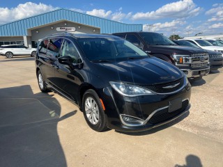 Image for 2018 Chrysler Pacifica Touring L ID: 6777857