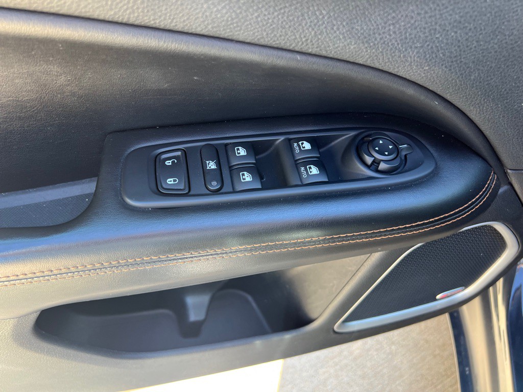 2018 Jeep Compass Image 12