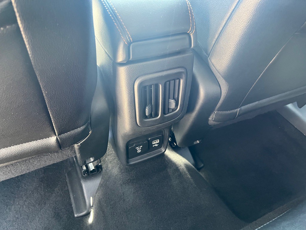 2018 Jeep Compass Image 16