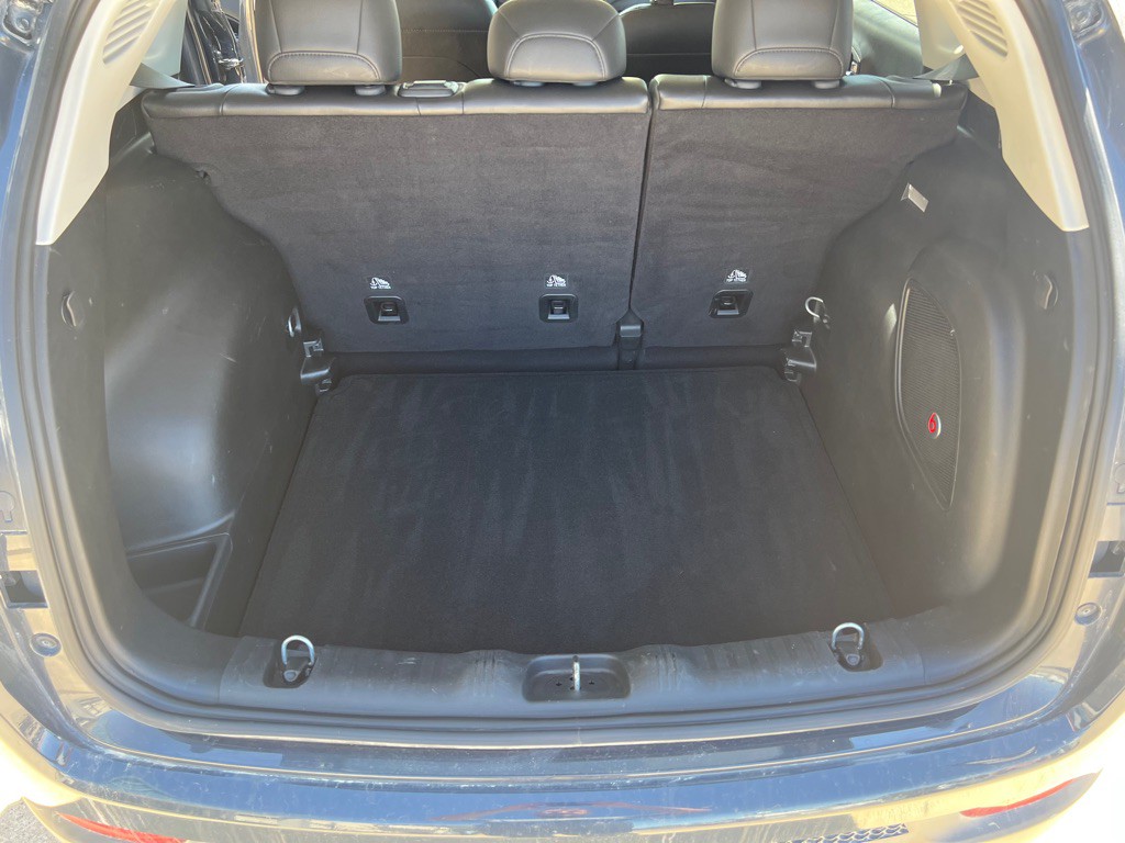 2018 Jeep Compass Image 18