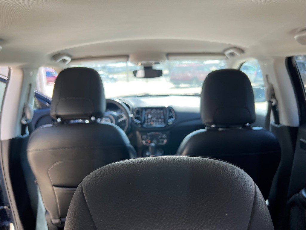 2018 Jeep Compass Image 21
