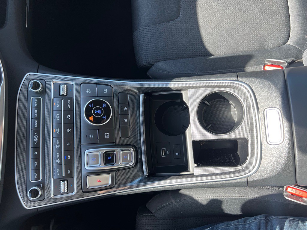 2023 Hyundai Santa Fe Image 30