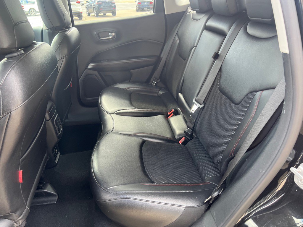 2020 Jeep Compass Image 16