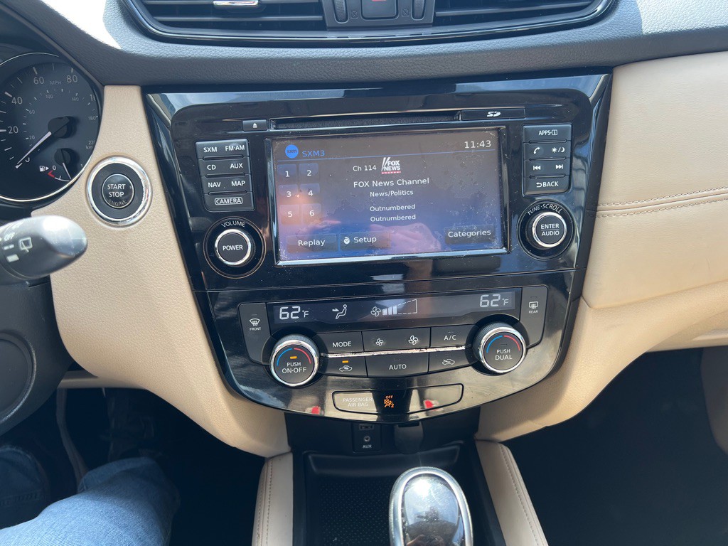 2017 Nissan Rogue Image 22