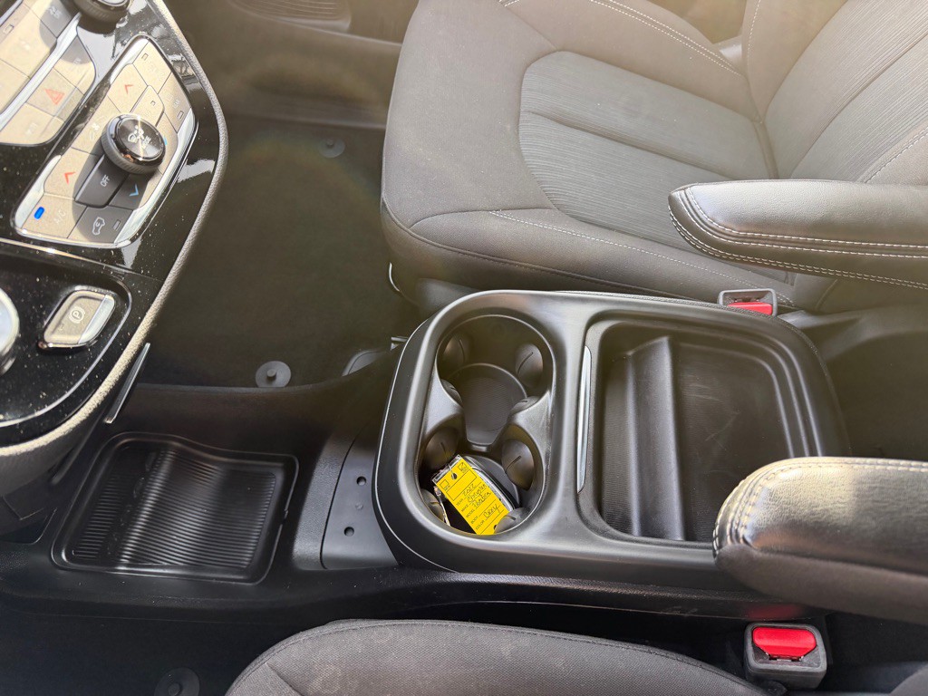 2022 Chrysler Pacifica Image 7