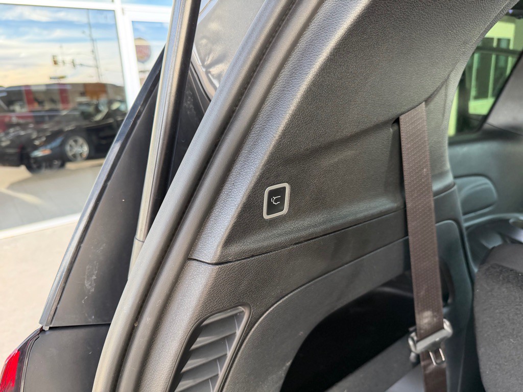 2022 Chrysler Pacifica Image 13