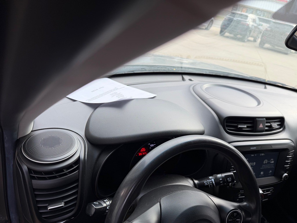 2018 Kia Soul Image 16