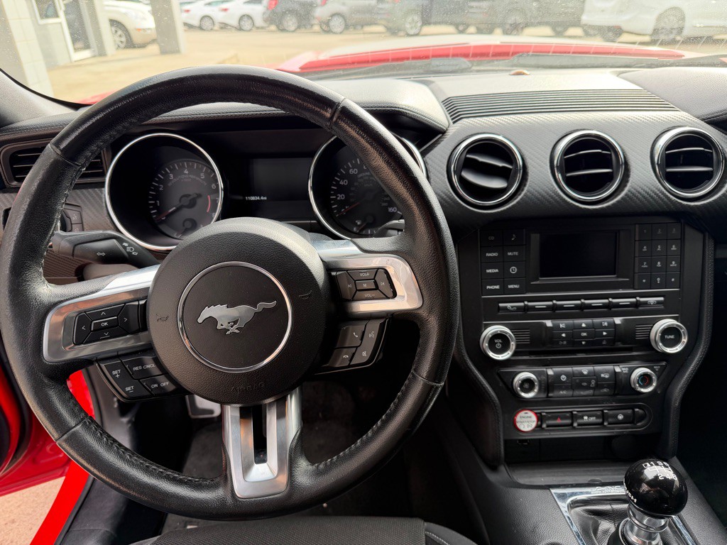 2015 Ford Mustang Image 8