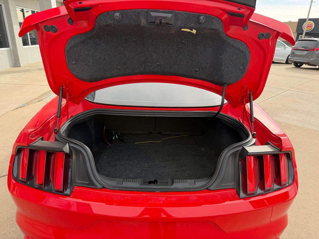 2015 Ford Mustang Image 16