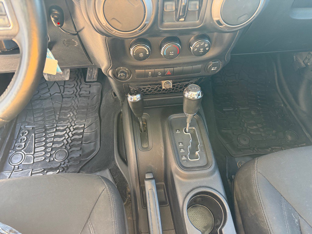 2016 Jeep Wrangler Unlimited Image 11