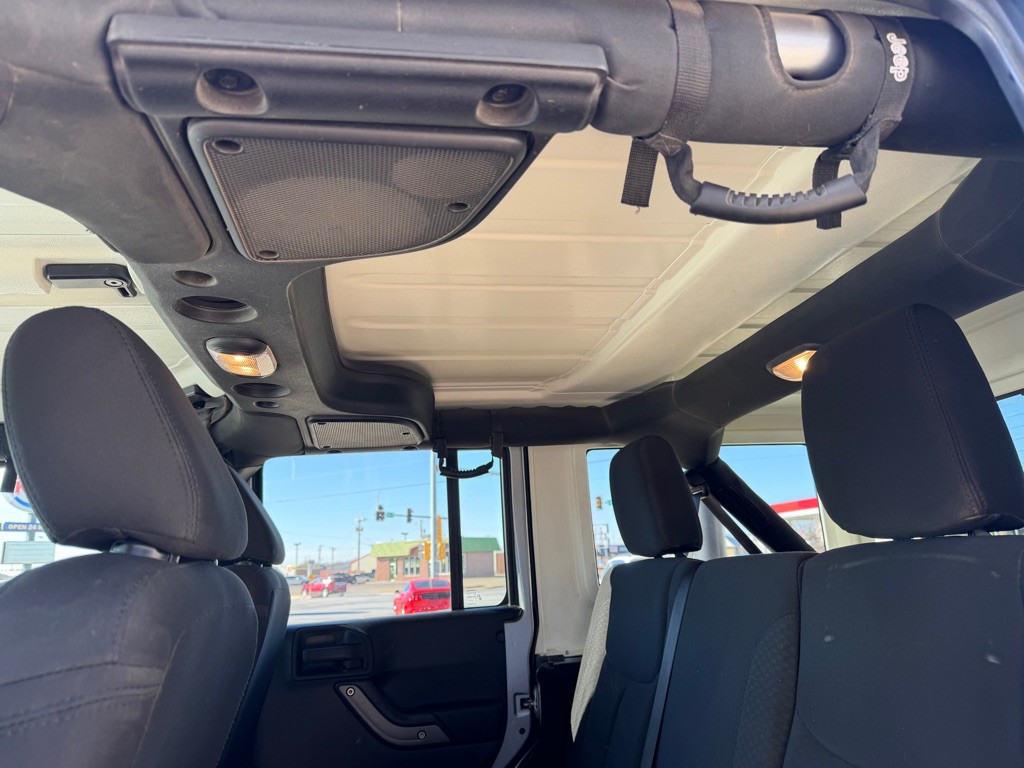 2016 Jeep Wrangler Unlimited Image 19