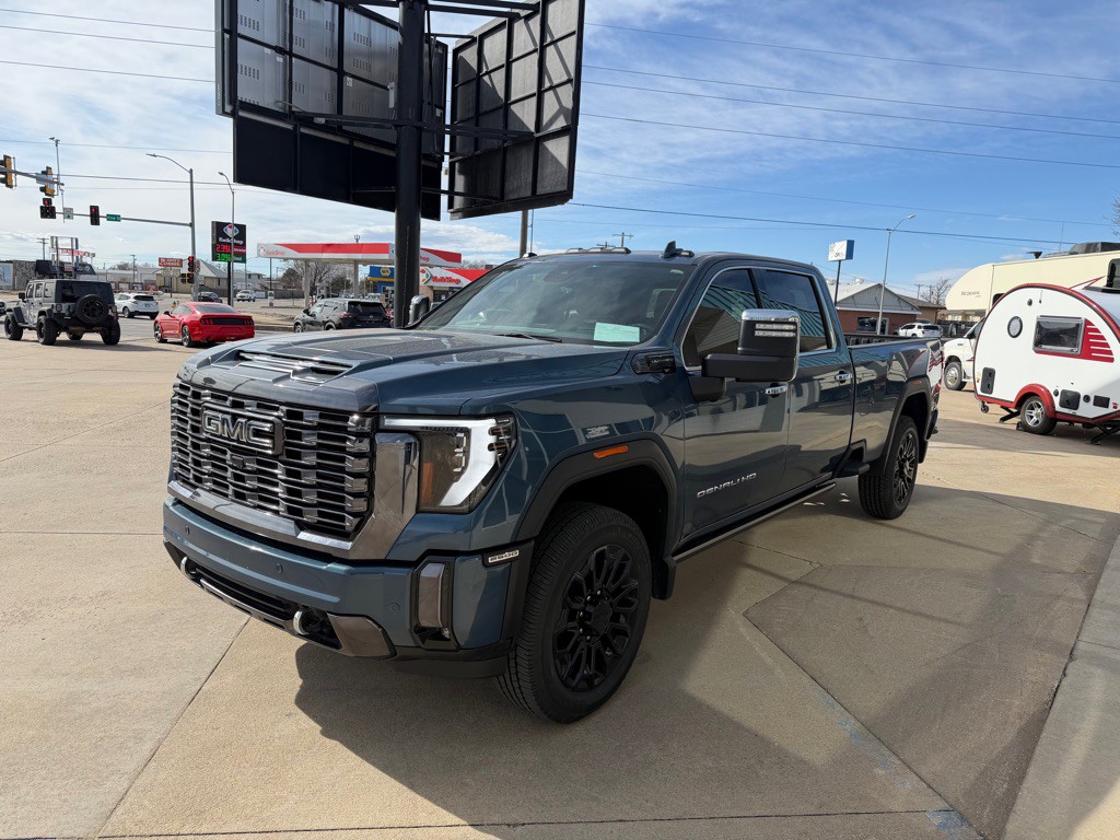 2024 GMC Sierra Image 4