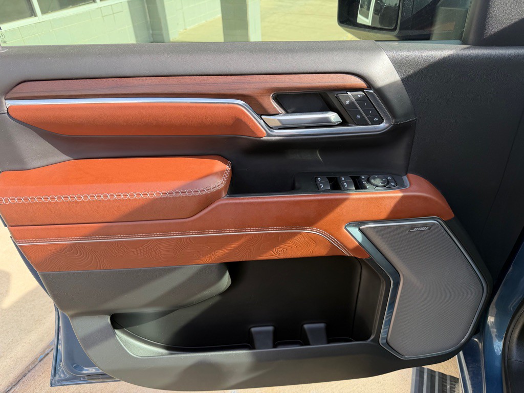 2024 GMC Sierra Image 40