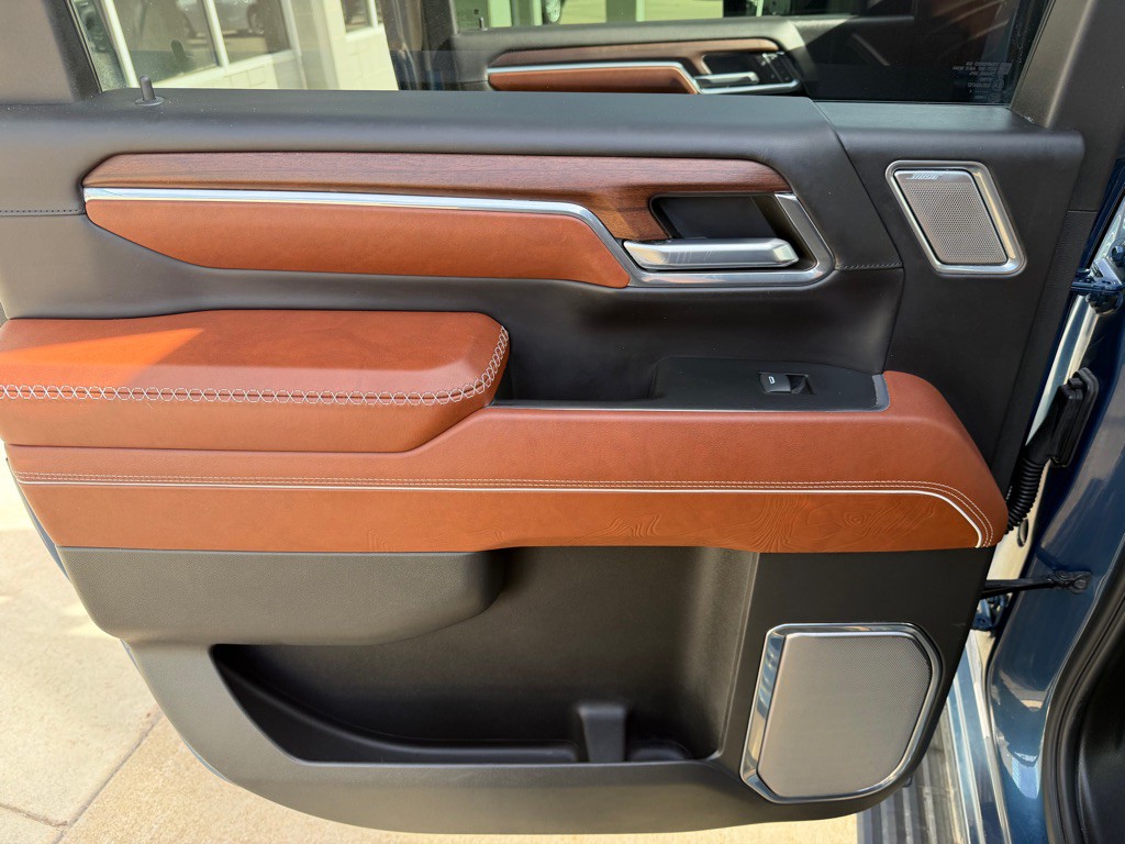 2024 GMC Sierra Image 46