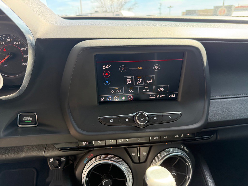 2021 Chevrolet Camaro Image 9