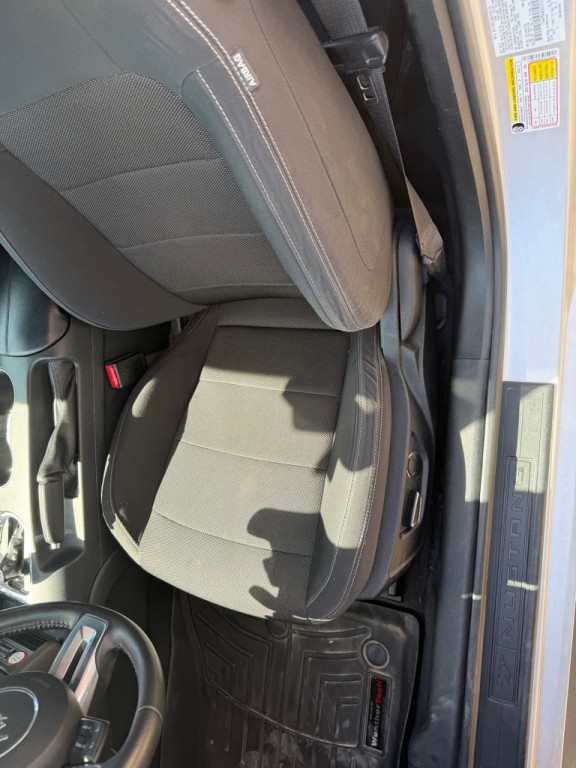 2016 Ford Mustang Image 16