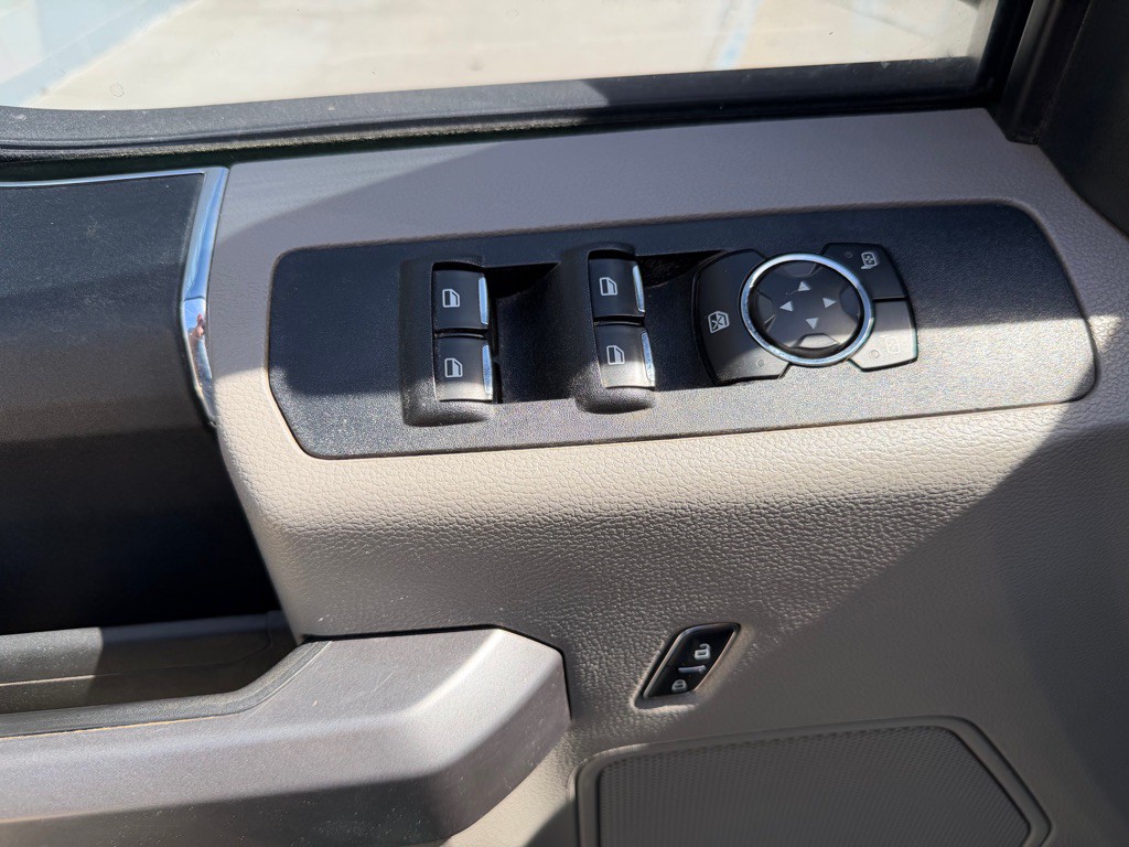 2021 Ford F-250 Image 20