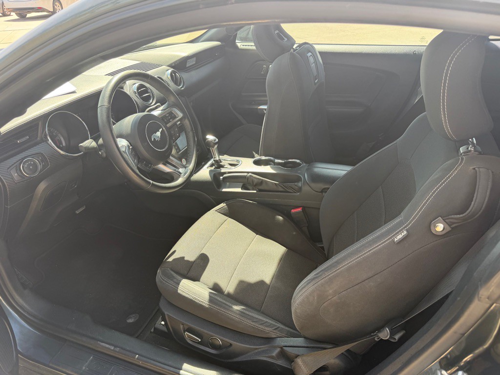 2015 Ford Mustang Image 5