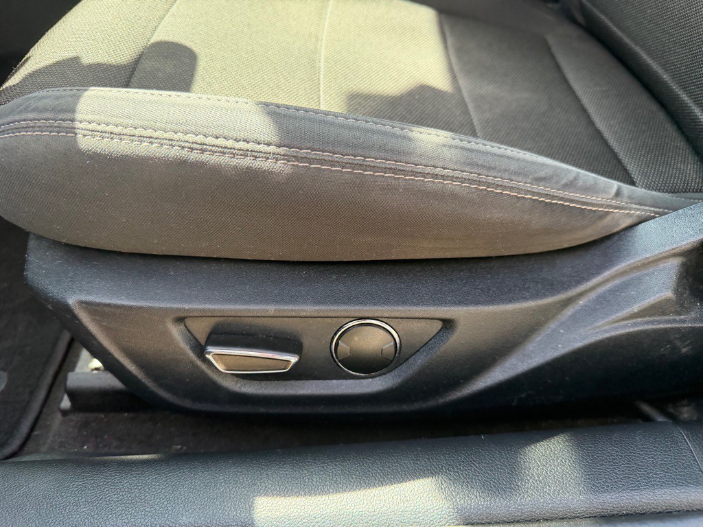 2015 Ford Mustang Image 18