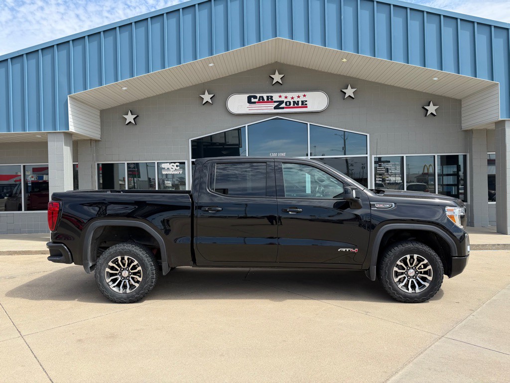 2022 GMC Sierra Image 1