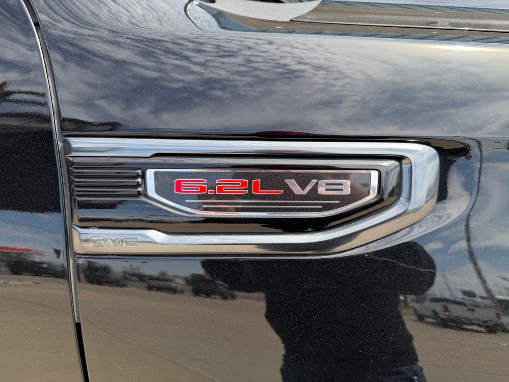 2022 GMC Sierra Image 8