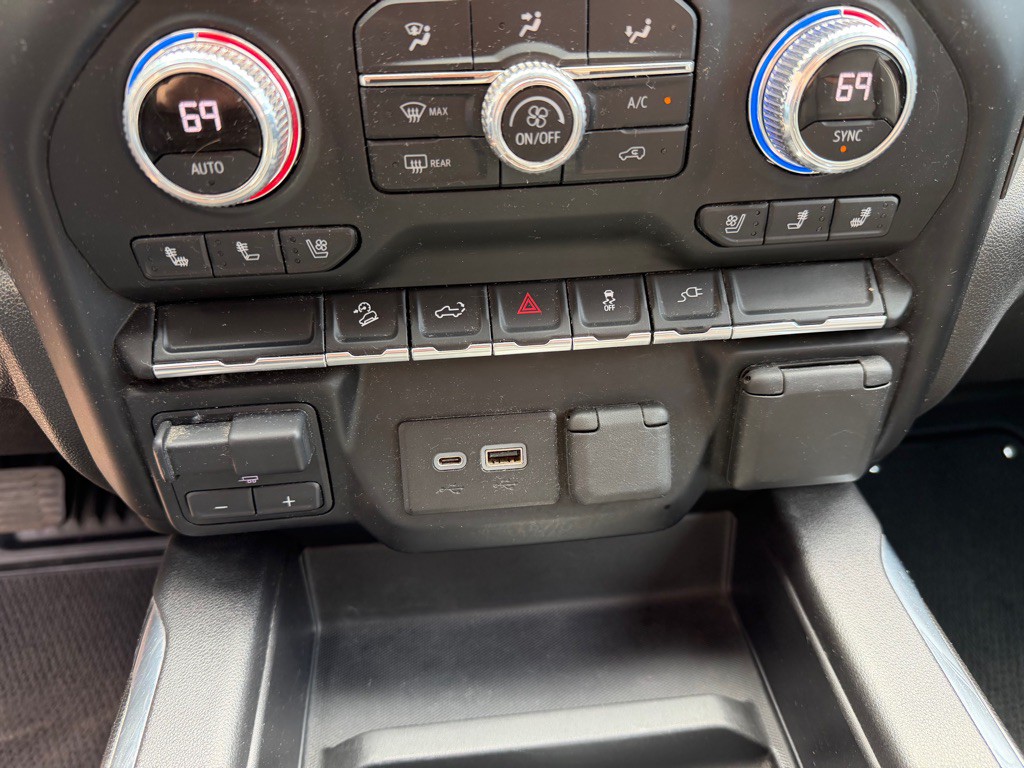 2022 GMC Sierra Image 15
