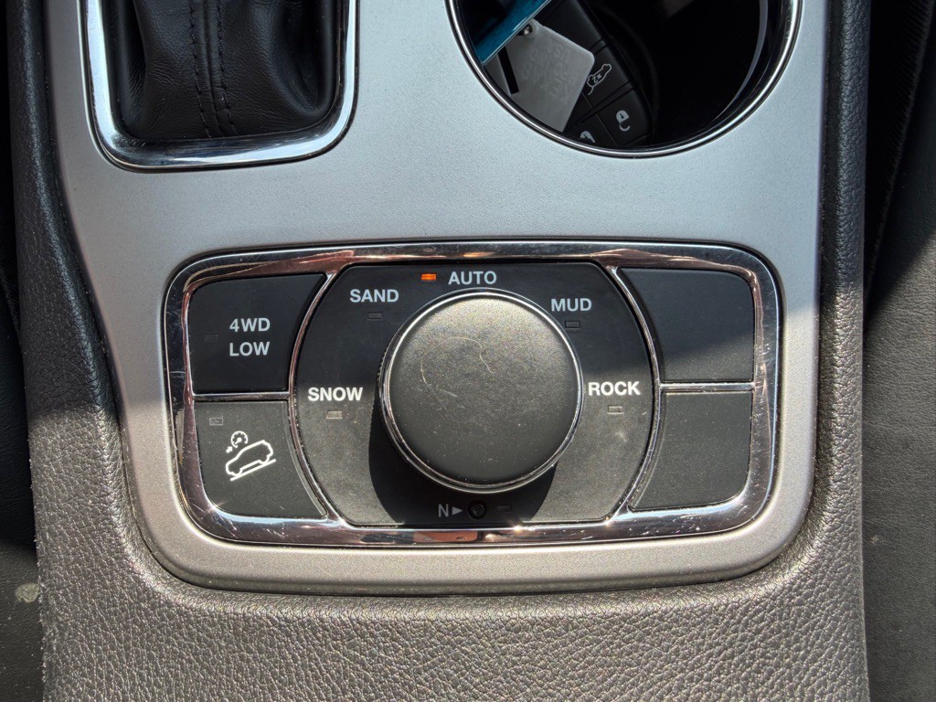 2021 Jeep Grand Cherokee Image 15