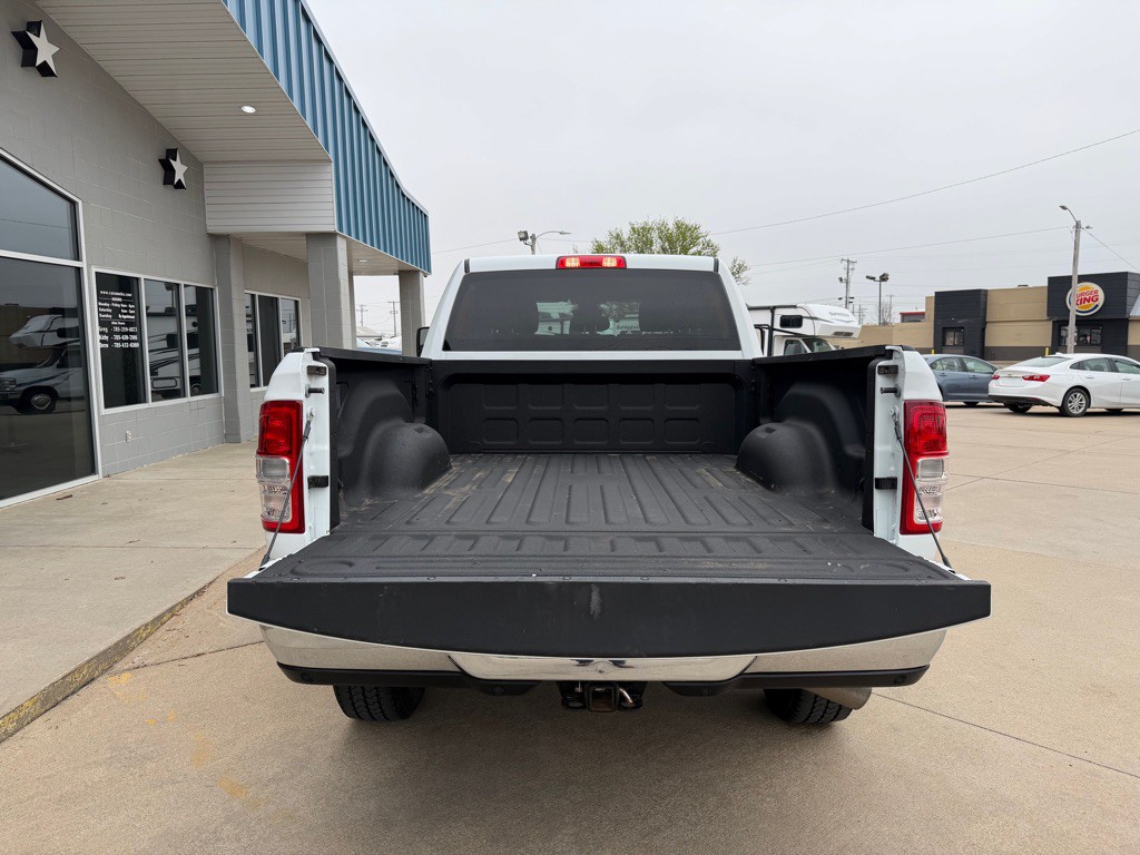 2024 RAM 2500 Image 5