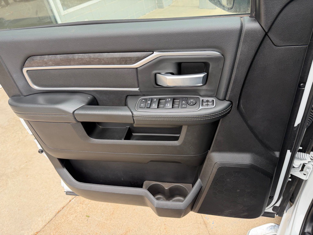 2024 RAM 2500 Image 17
