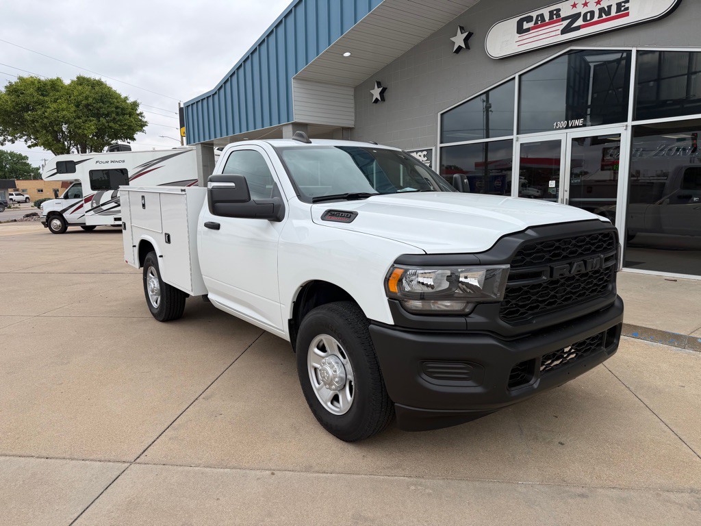 2024 RAM 2500 Image 4