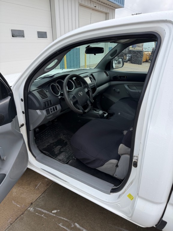 2013 Toyota Tacoma Image 5